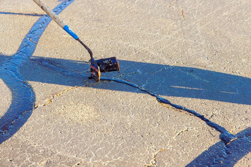 Pavement Crack Sealing